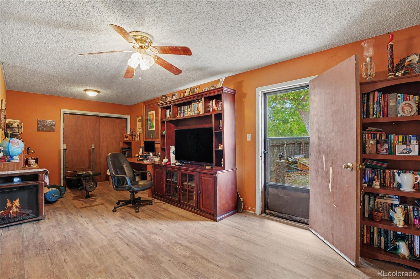 MLS Image #14 for 129 e beshoar drive,pueblo, Colorado
