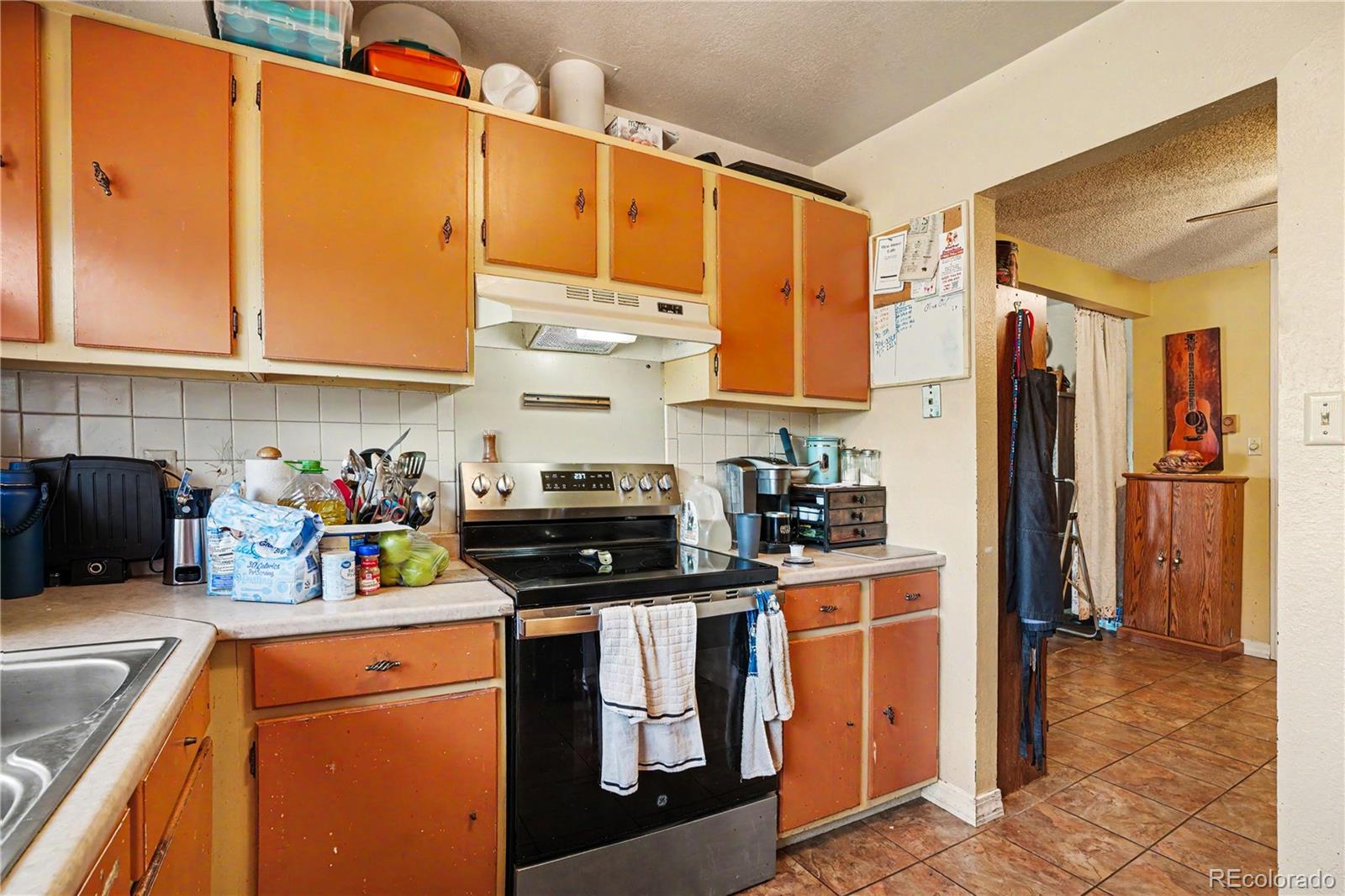 MLS Image #15 for 129 e beshoar drive,pueblo, Colorado