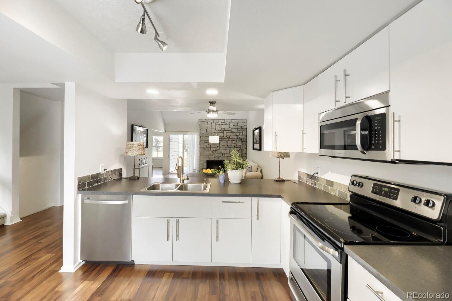 MLS Image #3 for 13532 e evans avenue ,aurora, Colorado