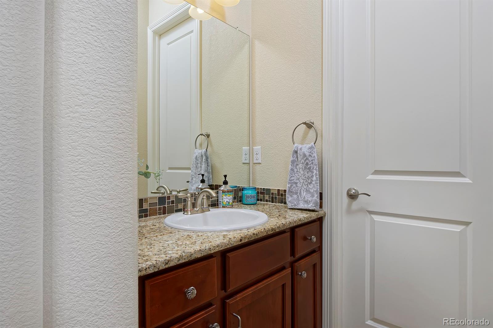 MLS Image #26 for 25526 e arbor drive,aurora, Colorado