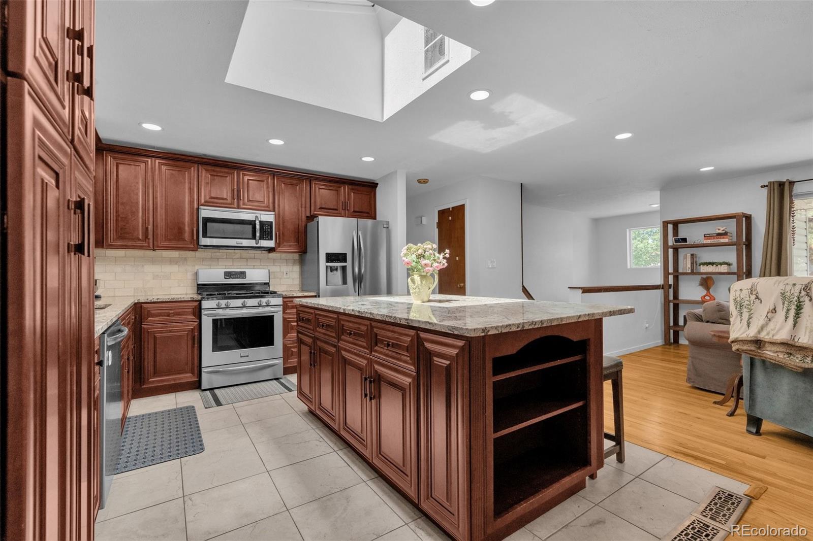 MLS Image #11 for 6580 s newland circle,littleton, Colorado