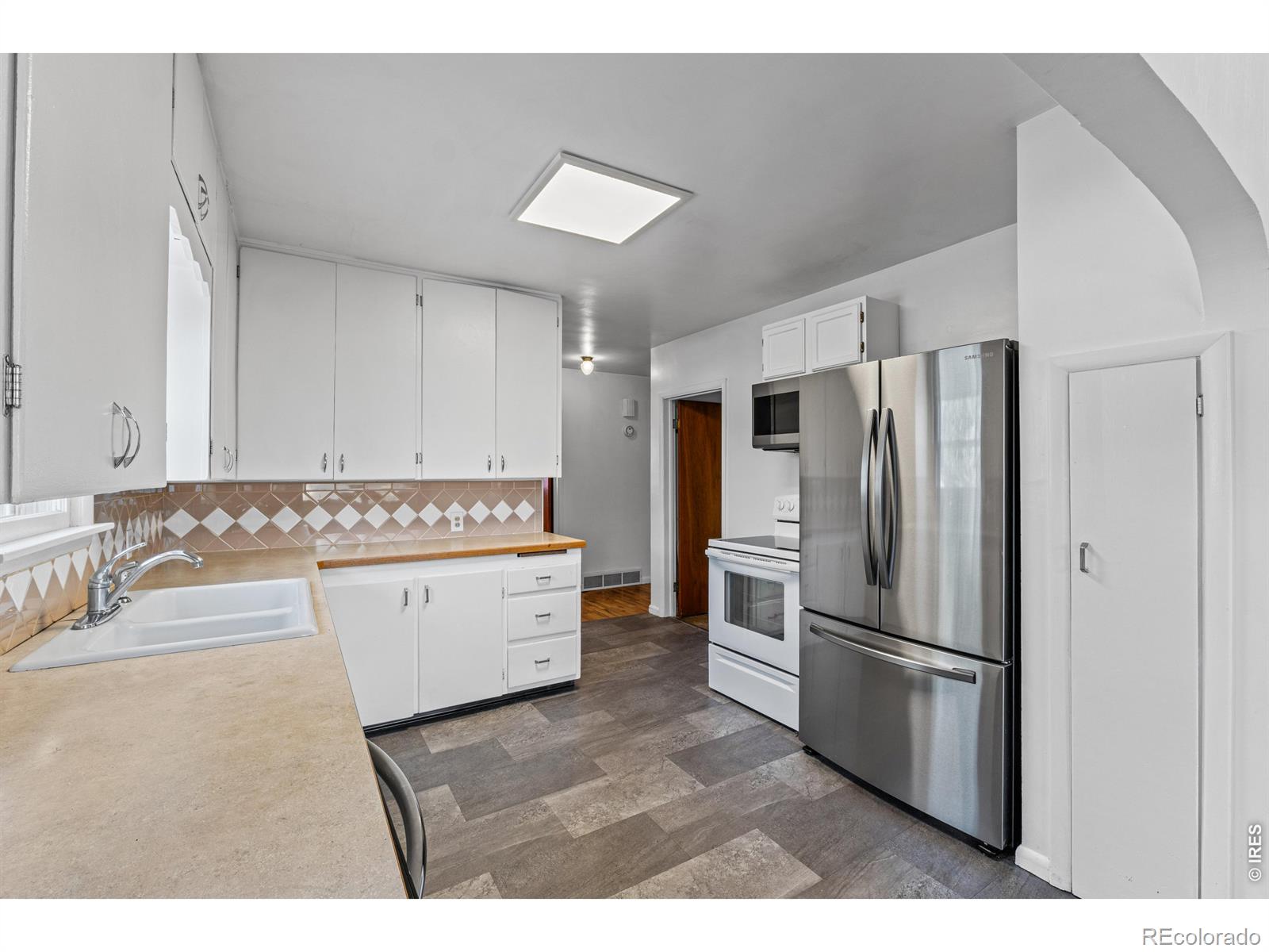 MLS Image #13 for 1529  12th street,greeley, Colorado