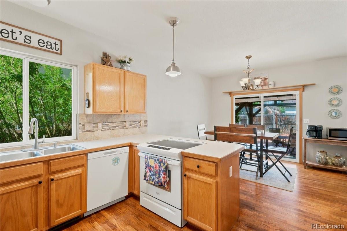 MLS Image #15 for 1116  summit court,windsor, Colorado