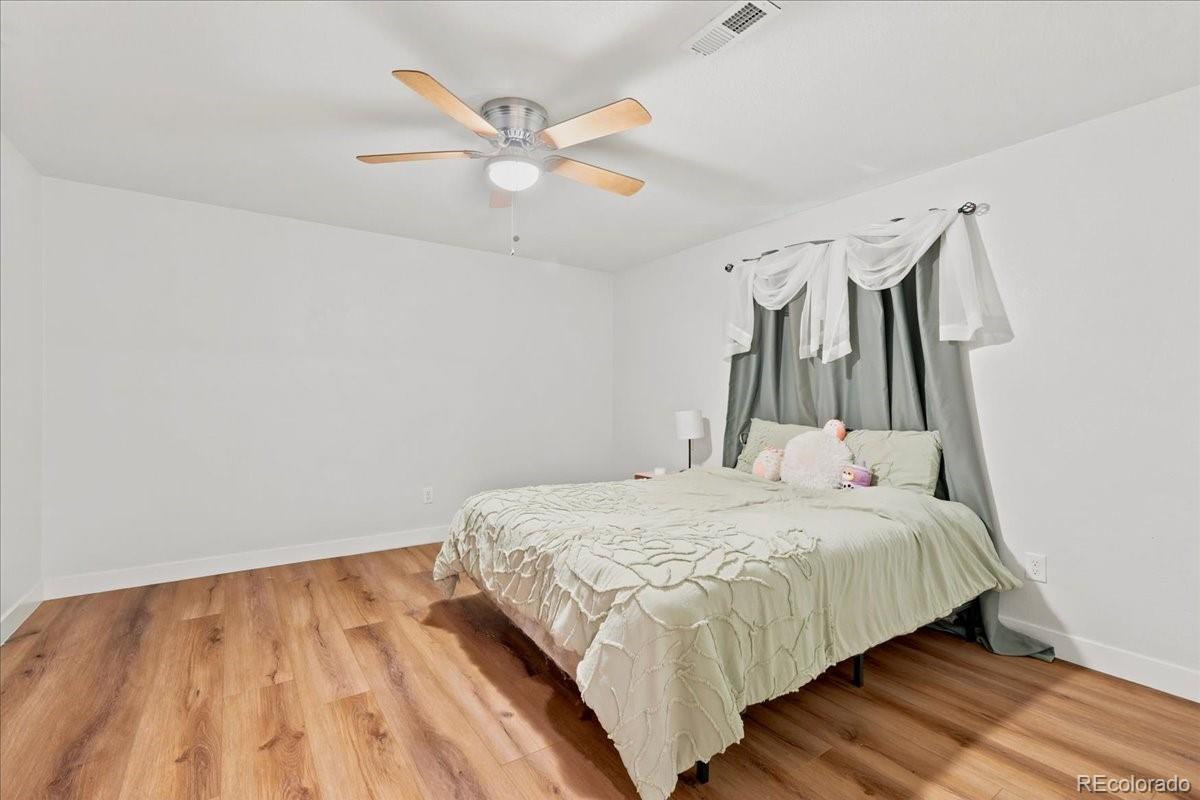 MLS Image #22 for 1116  summit court,windsor, Colorado