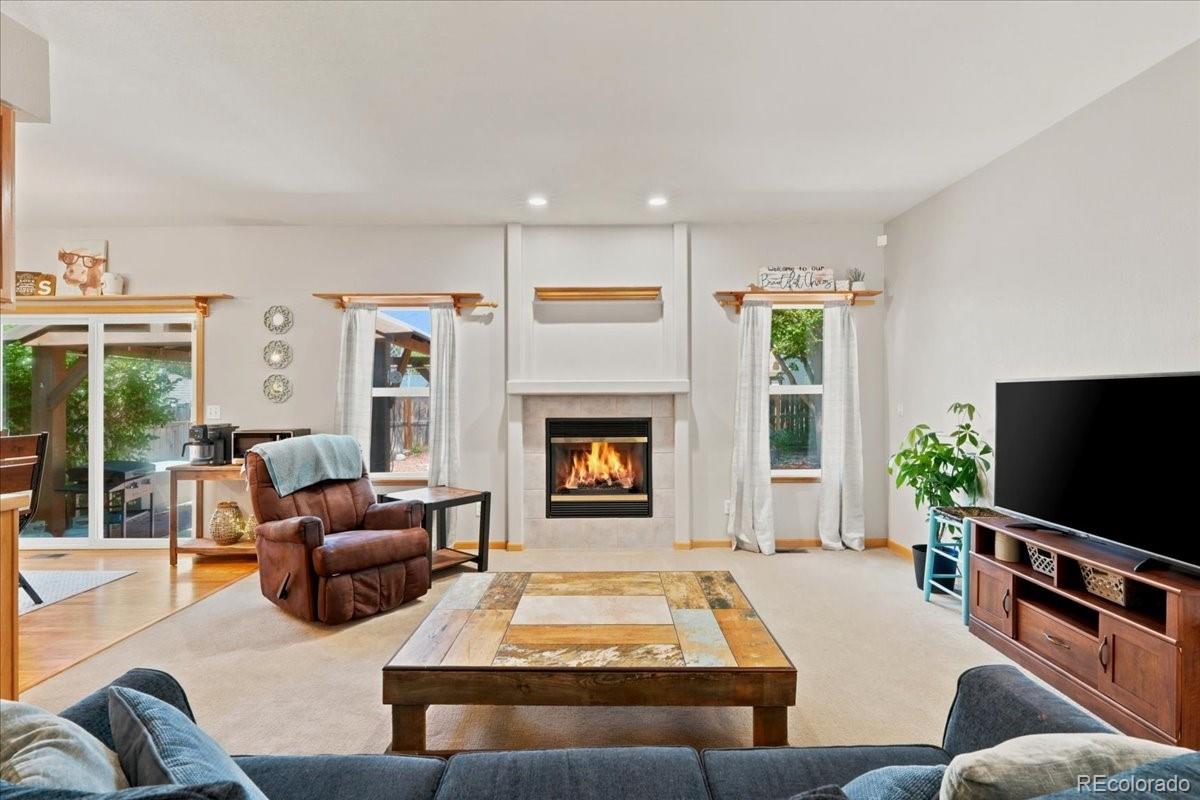 MLS Image #9 for 1116  summit court,windsor, Colorado