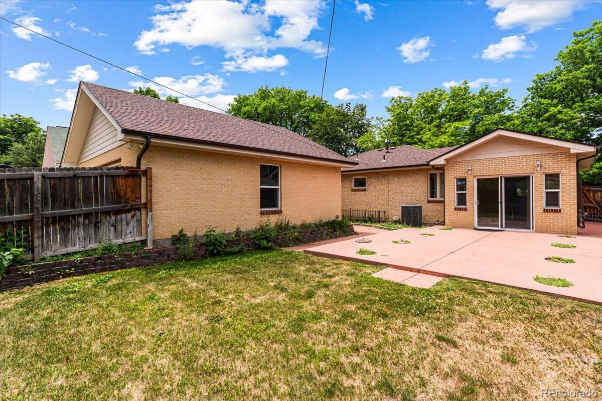 MLS Image #11 for 3250 s dexter street,denver, Colorado