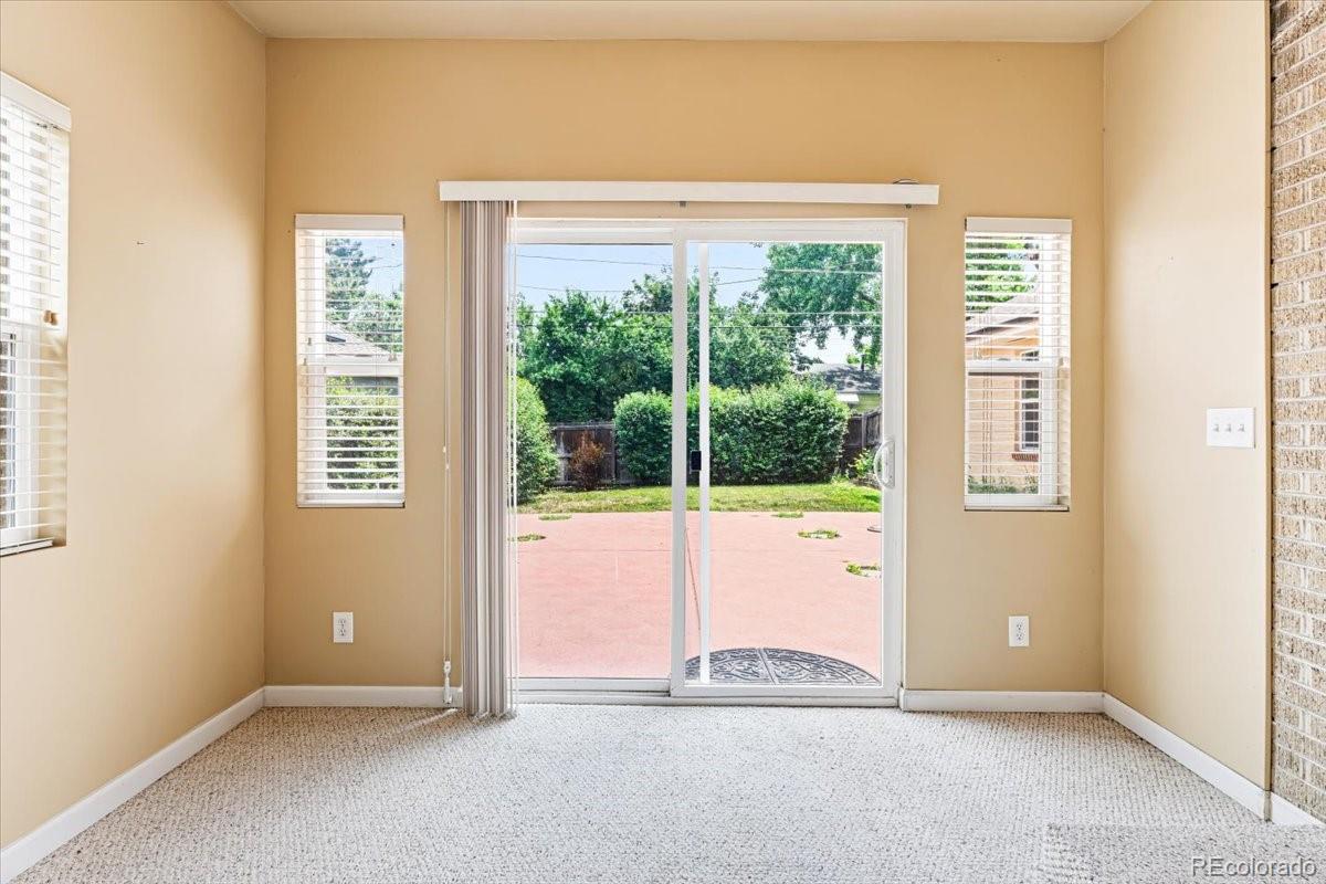 MLS Image #18 for 3250 s dexter street,denver, Colorado