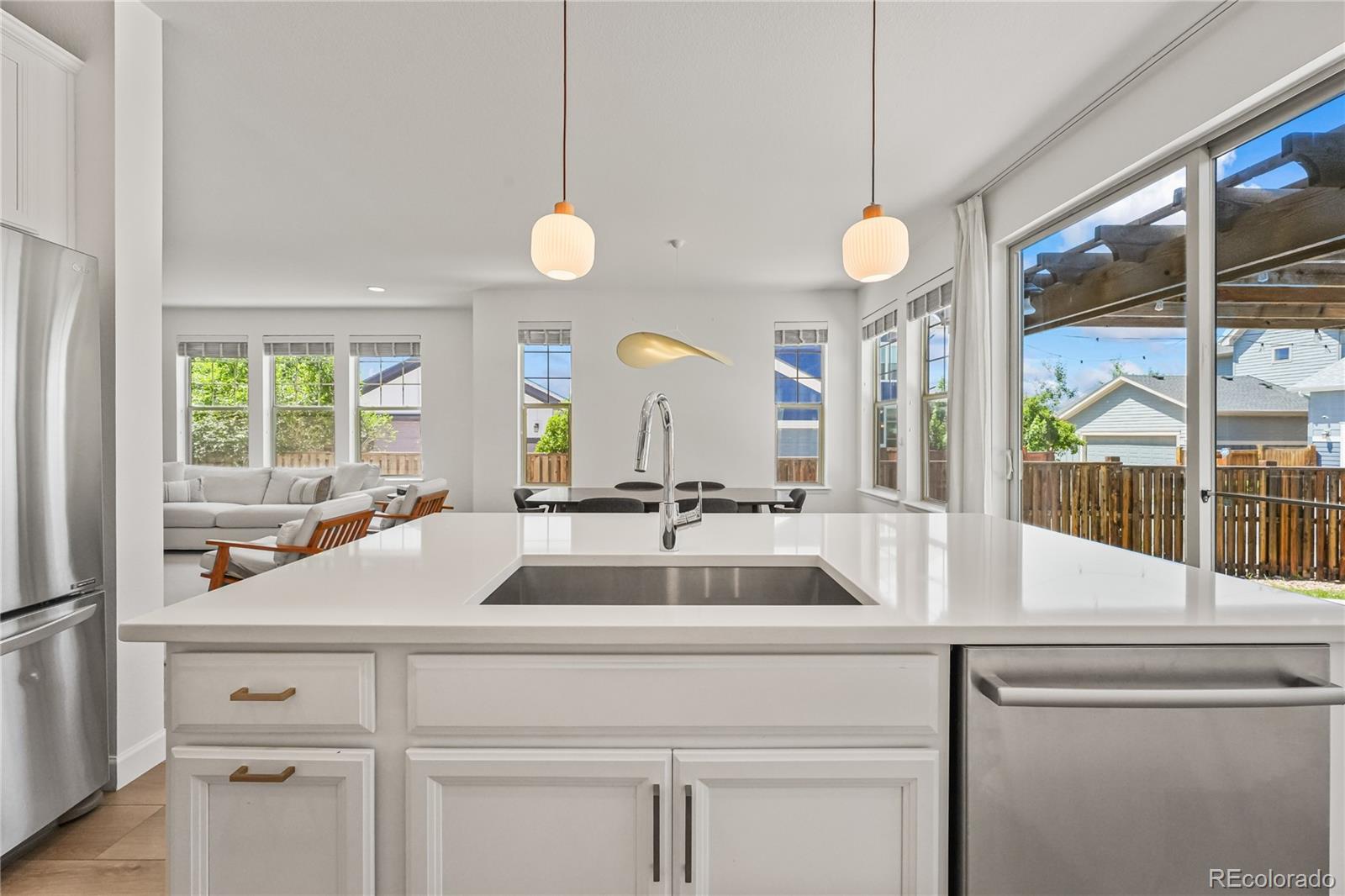 MLS Image #19 for 9457 e 52nd avenue,denver, Colorado