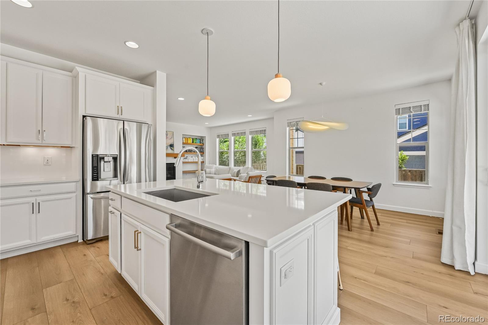 MLS Image #21 for 9457 e 52nd avenue,denver, Colorado