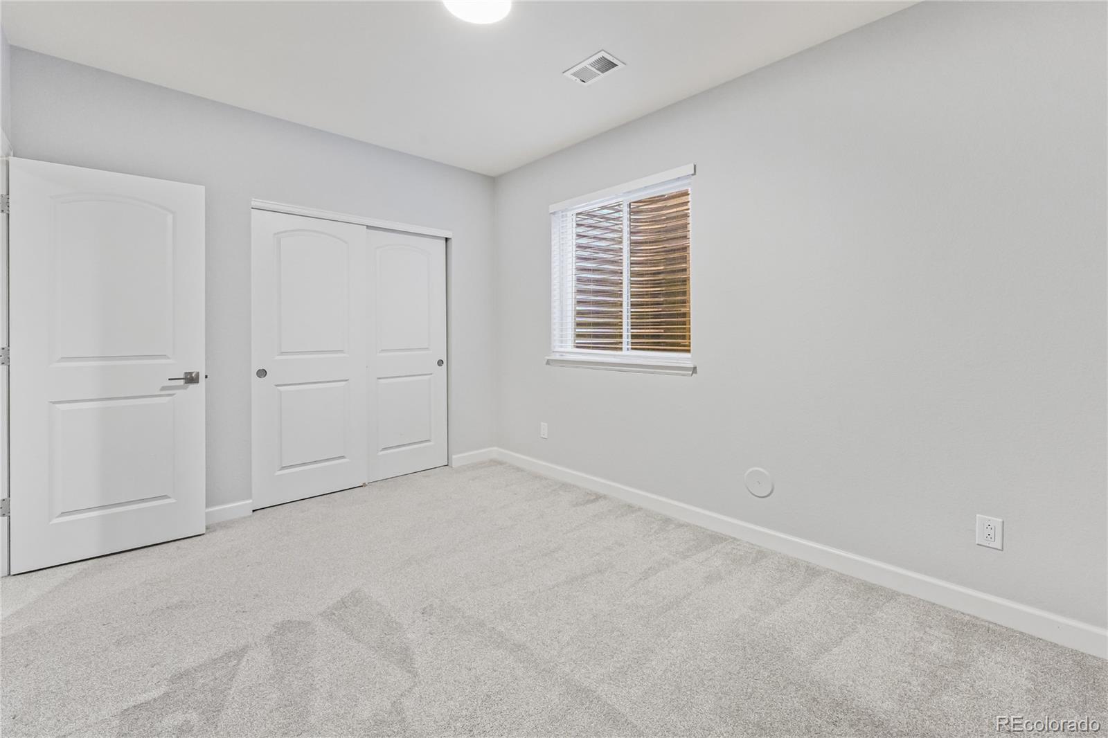 MLS Image #45 for 9457 e 52nd avenue,denver, Colorado