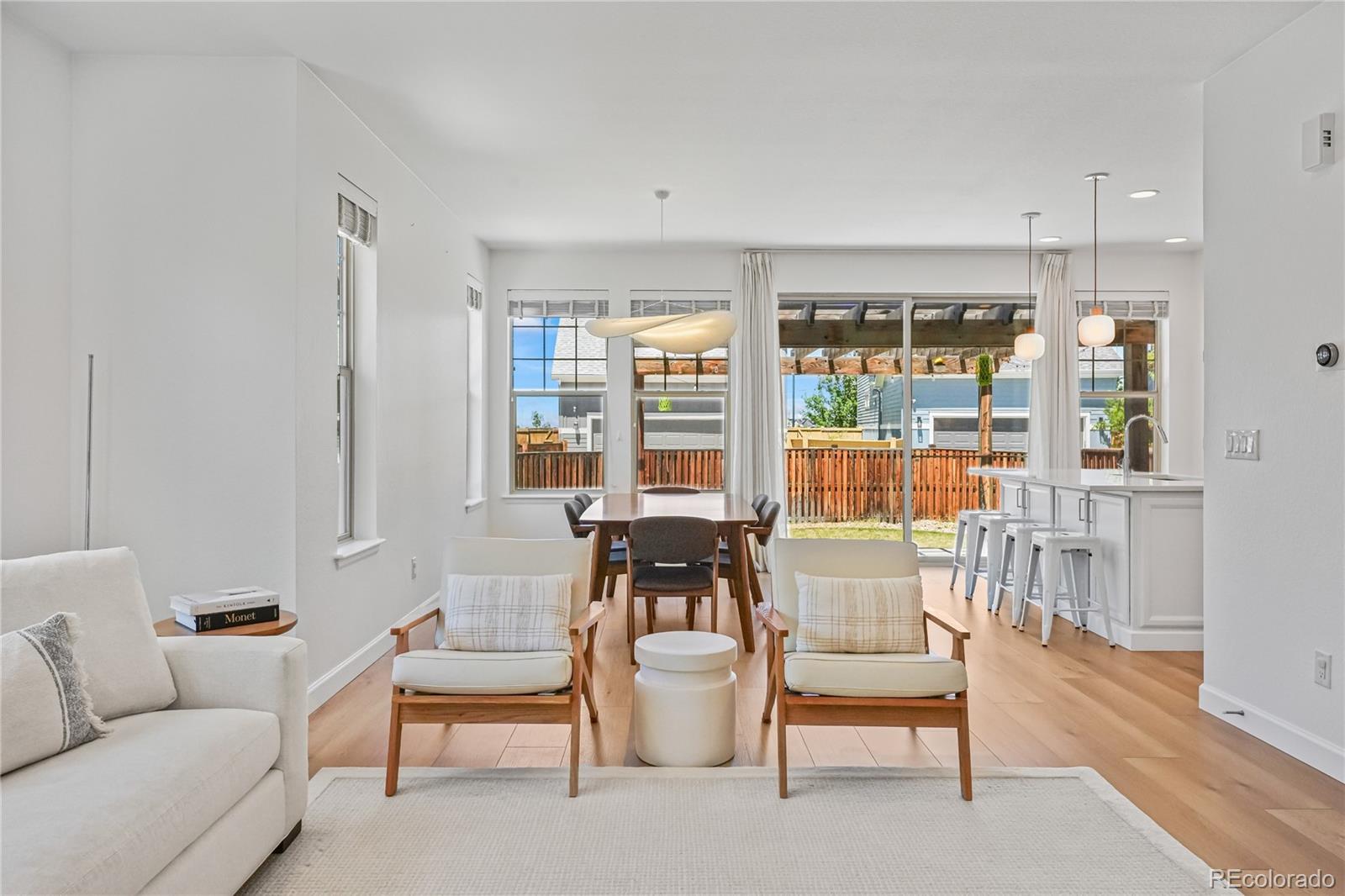 MLS Image #9 for 9457 e 52nd avenue,denver, Colorado