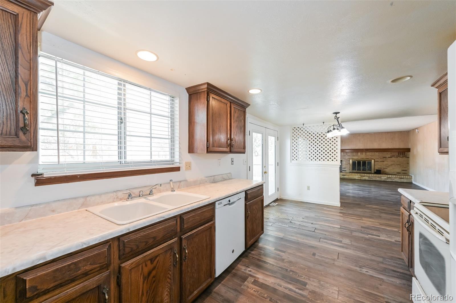 MLS Image #8 for 1140 s kittredge street,aurora, Colorado