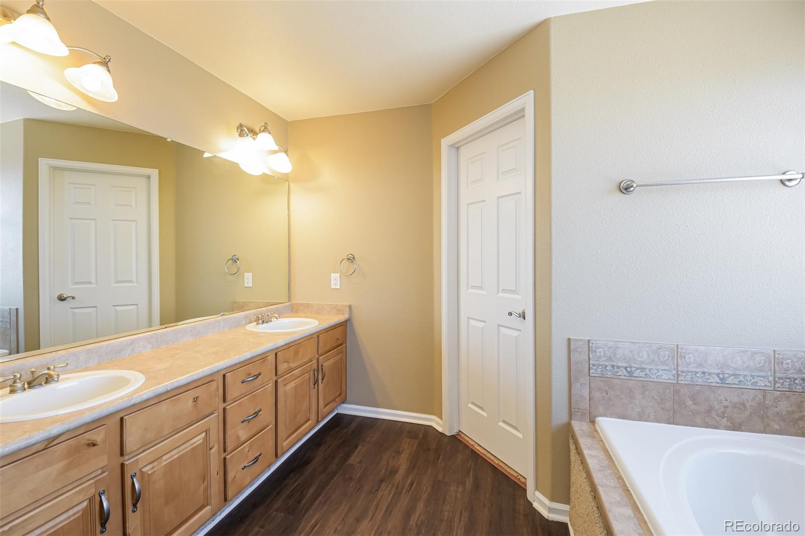 MLS Image #14 for 1148 s duquesne circle,aurora, Colorado