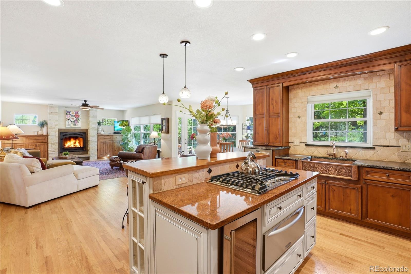 MLS Image #13 for 3338  meadow creek place,littleton, Colorado