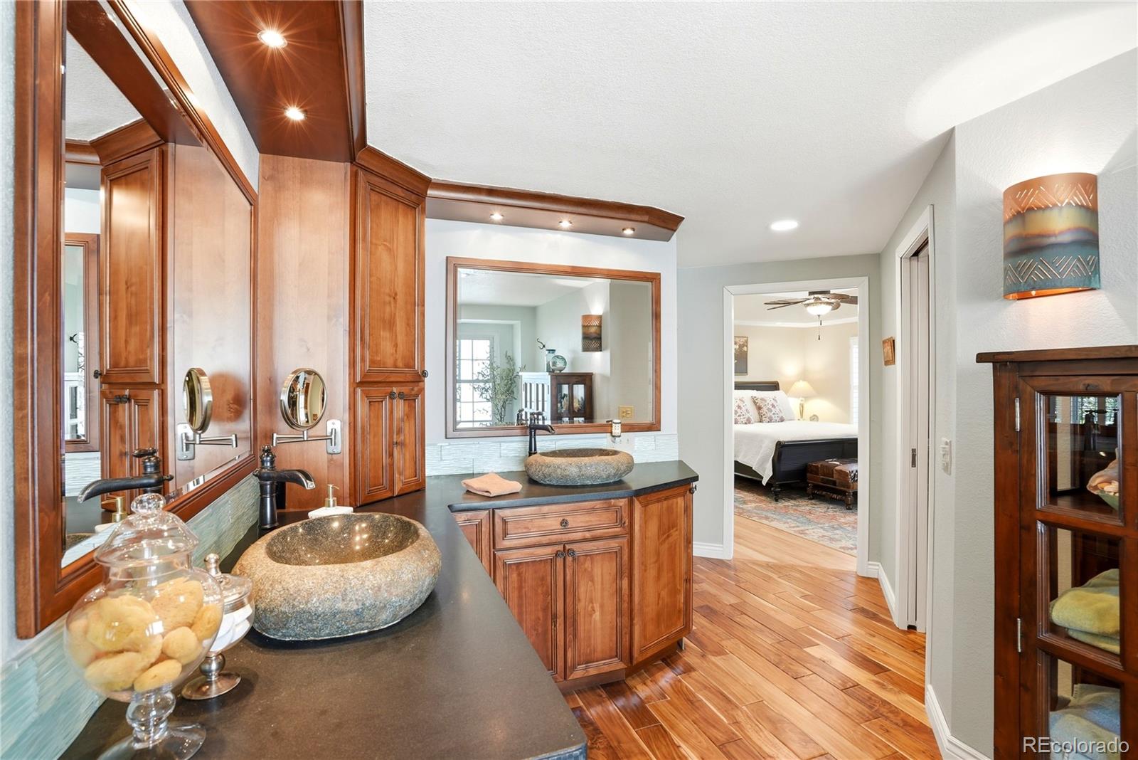 MLS Image #32 for 3338  meadow creek place,littleton, Colorado