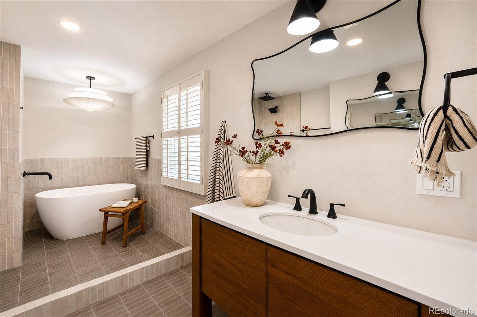 MLS Image #24 for 6586 s cherry way,centennial, Colorado