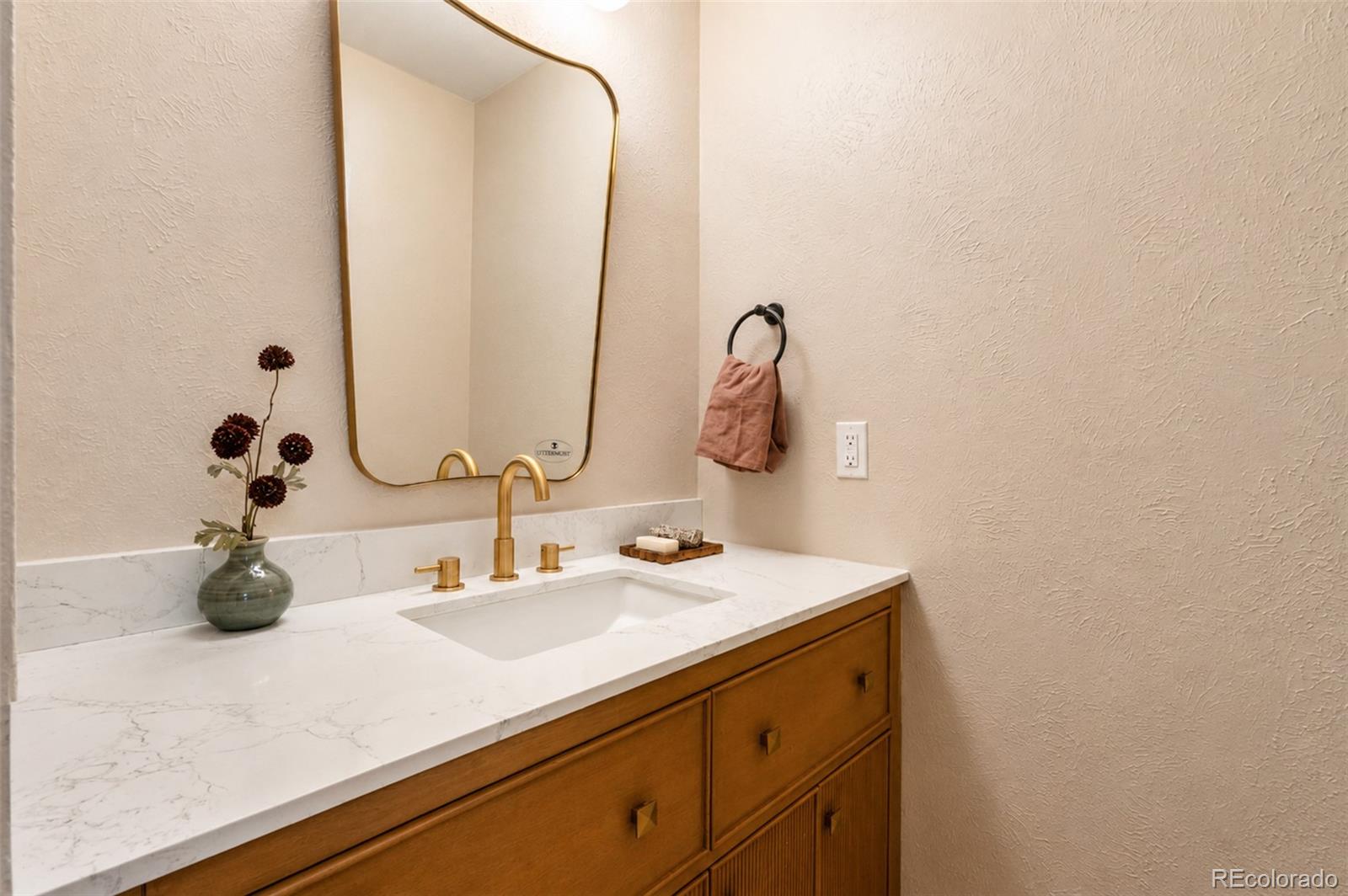 MLS Image #29 for 6586 s cherry way,centennial, Colorado