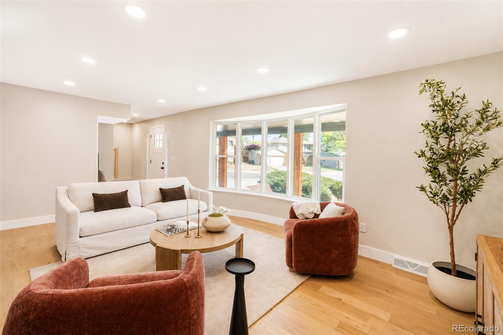 MLS Image #5 for 6586 s cherry way,centennial, Colorado