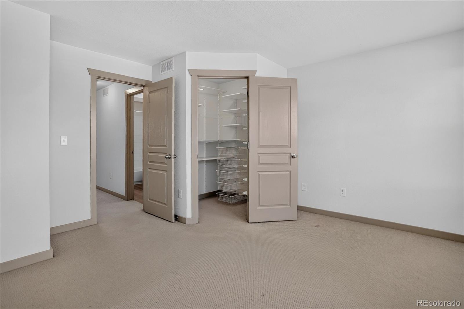 MLS Image #17 for 2861  iola street ,denver, Colorado