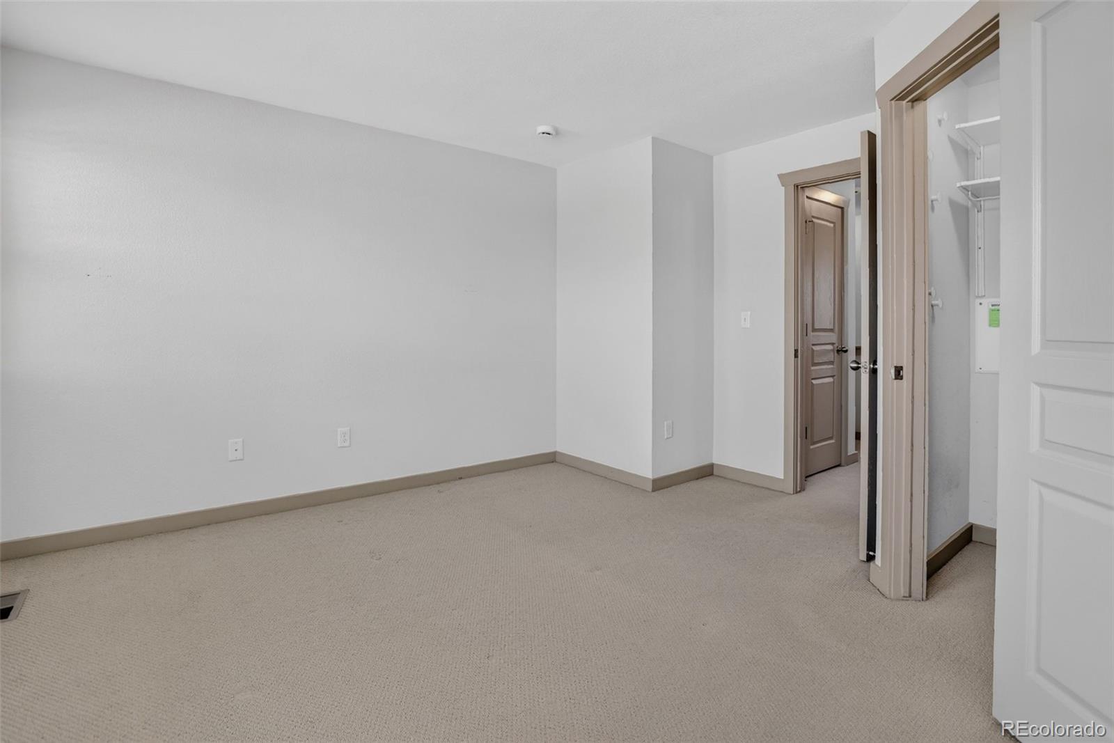 MLS Image #18 for 2861  iola street ,denver, Colorado