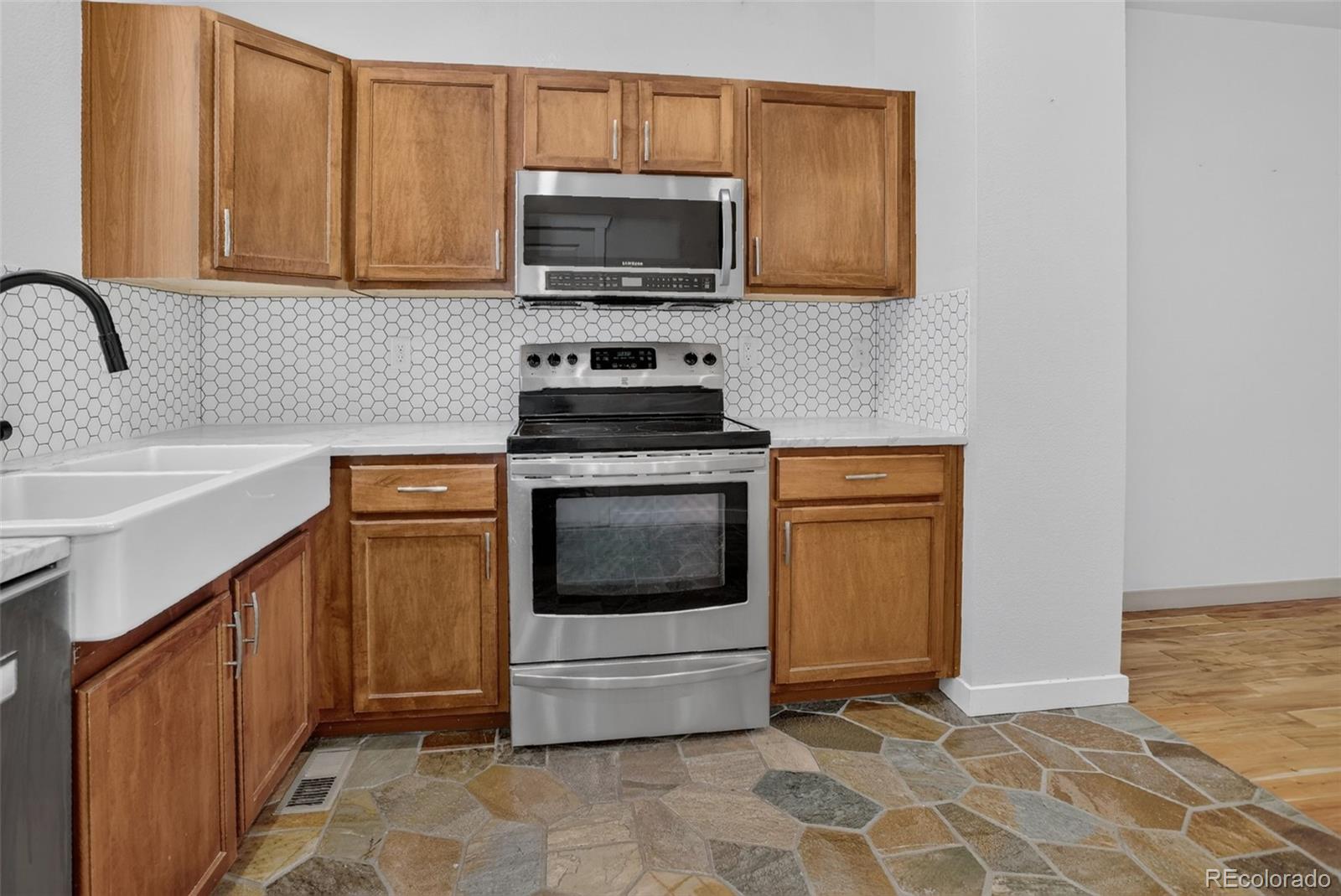 MLS Image #4 for 2861  iola street ,denver, Colorado