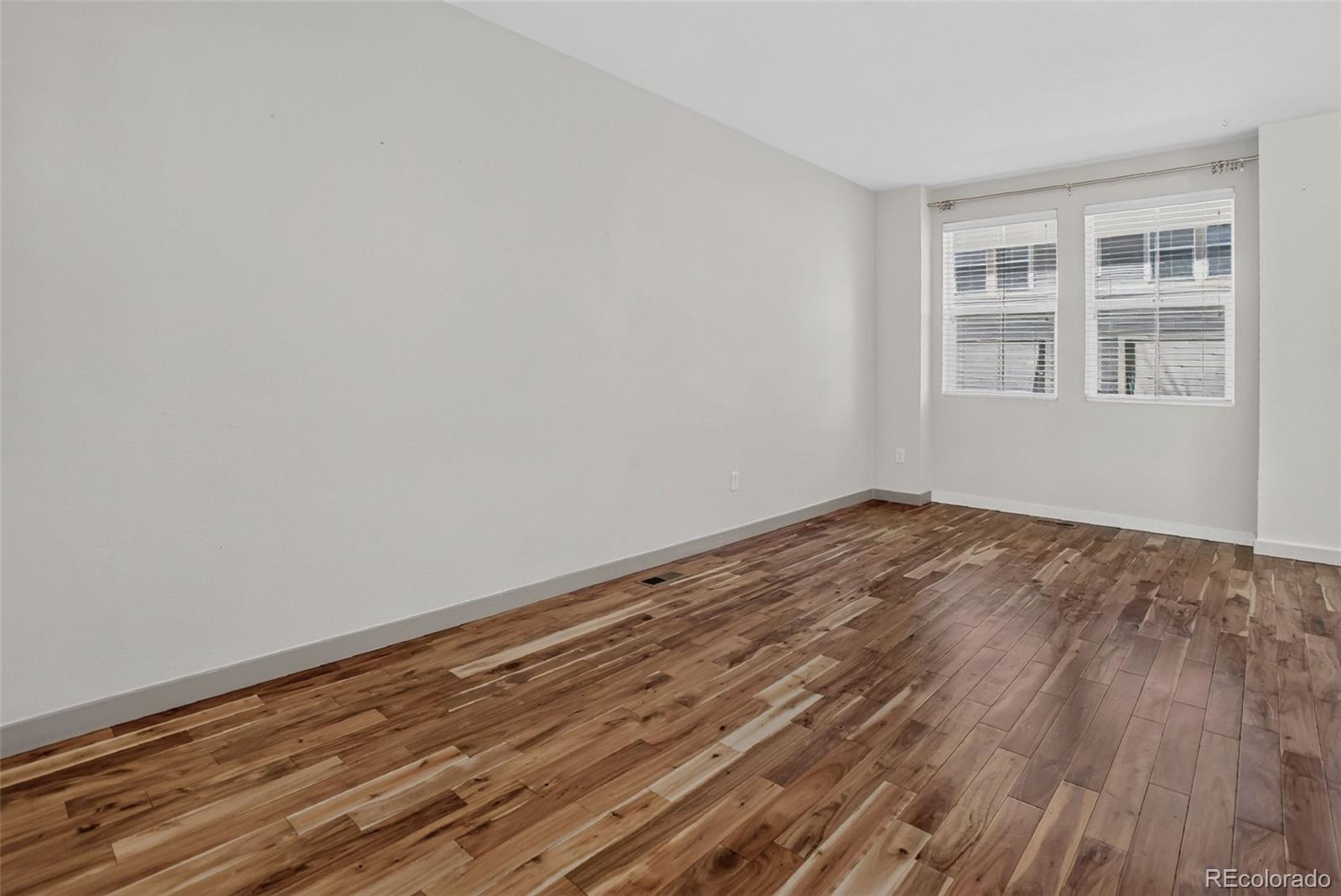 MLS Image #9 for 2861  iola street ,denver, Colorado