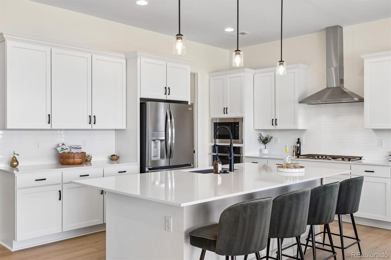 MLS Image #4 for 1298  melting snow way,castle rock, Colorado