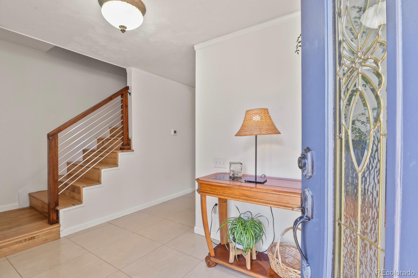 MLS Image #2 for 11581 e yale way,aurora, Colorado