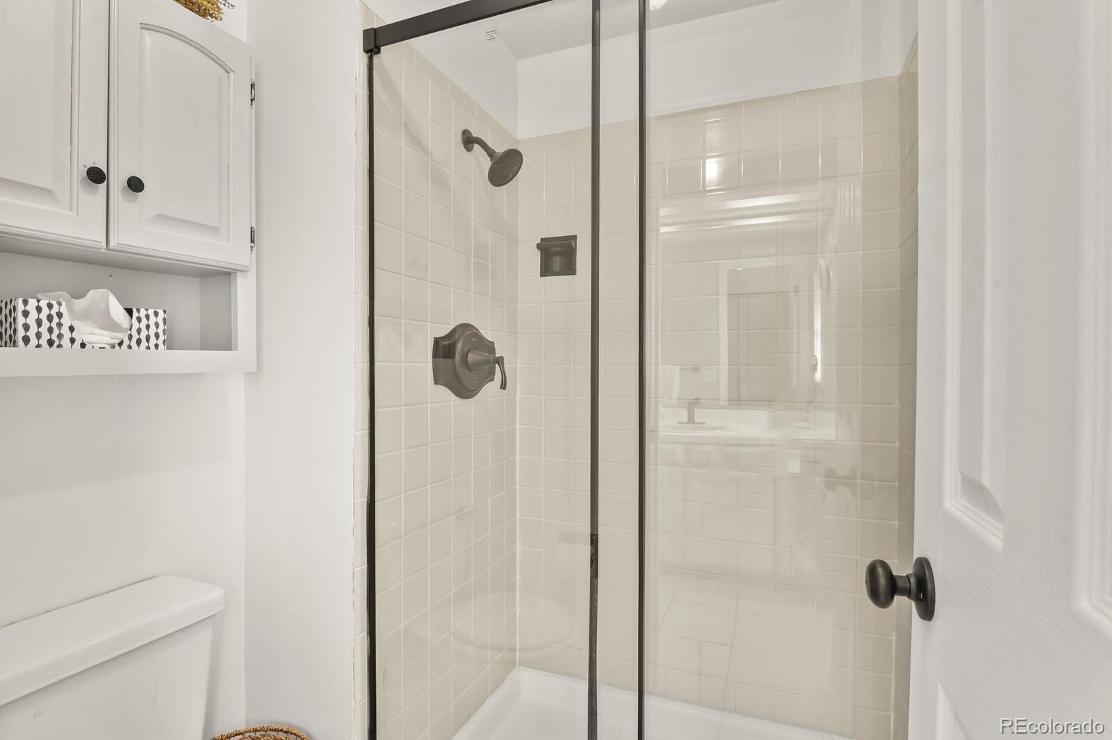 MLS Image #24 for 11581 e yale way,aurora, Colorado