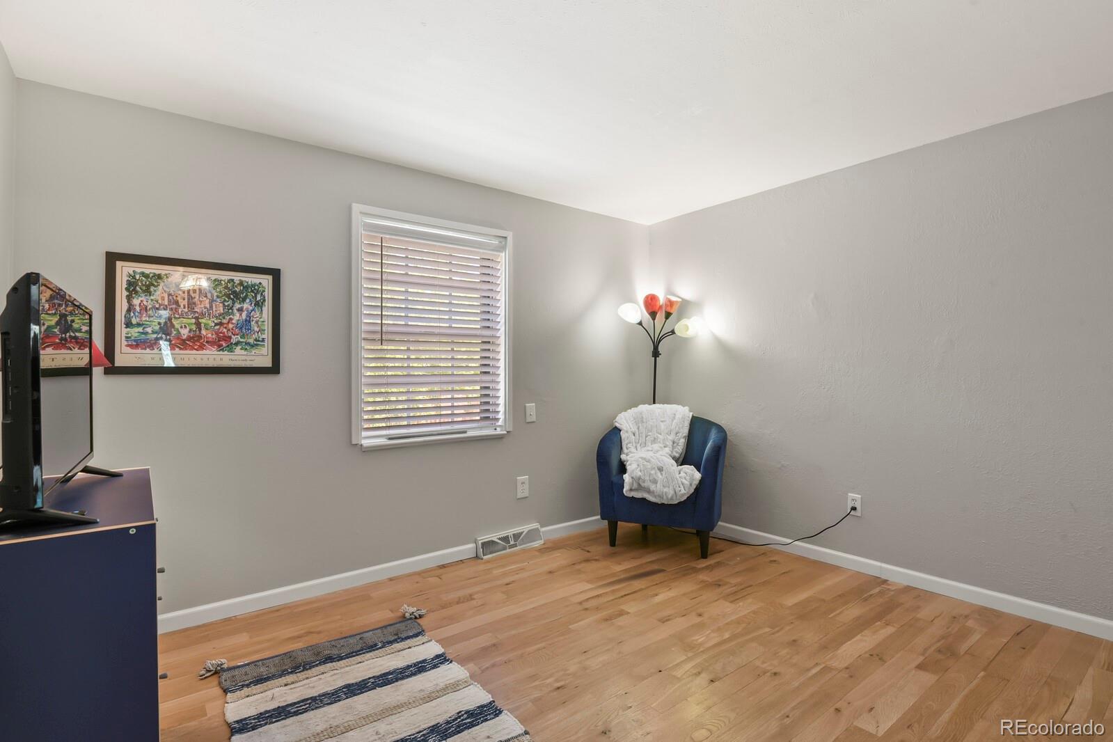 MLS Image #26 for 11581 e yale way,aurora, Colorado