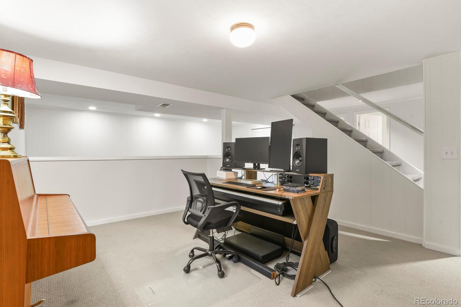 MLS Image #31 for 11581 e yale way,aurora, Colorado