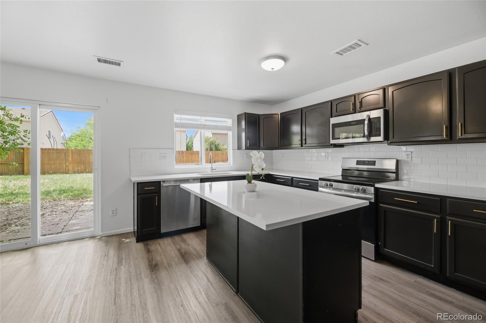 MLS Image #3 for 4839  liverpool street,denver, Colorado