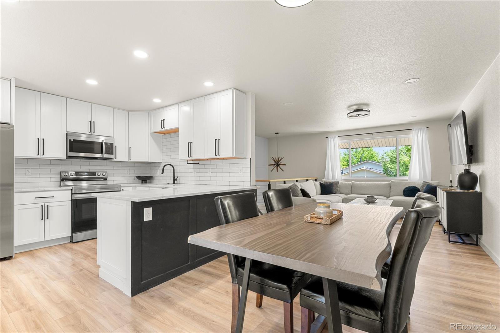 MLS Image #11 for 7683 s vine street,centennial, Colorado