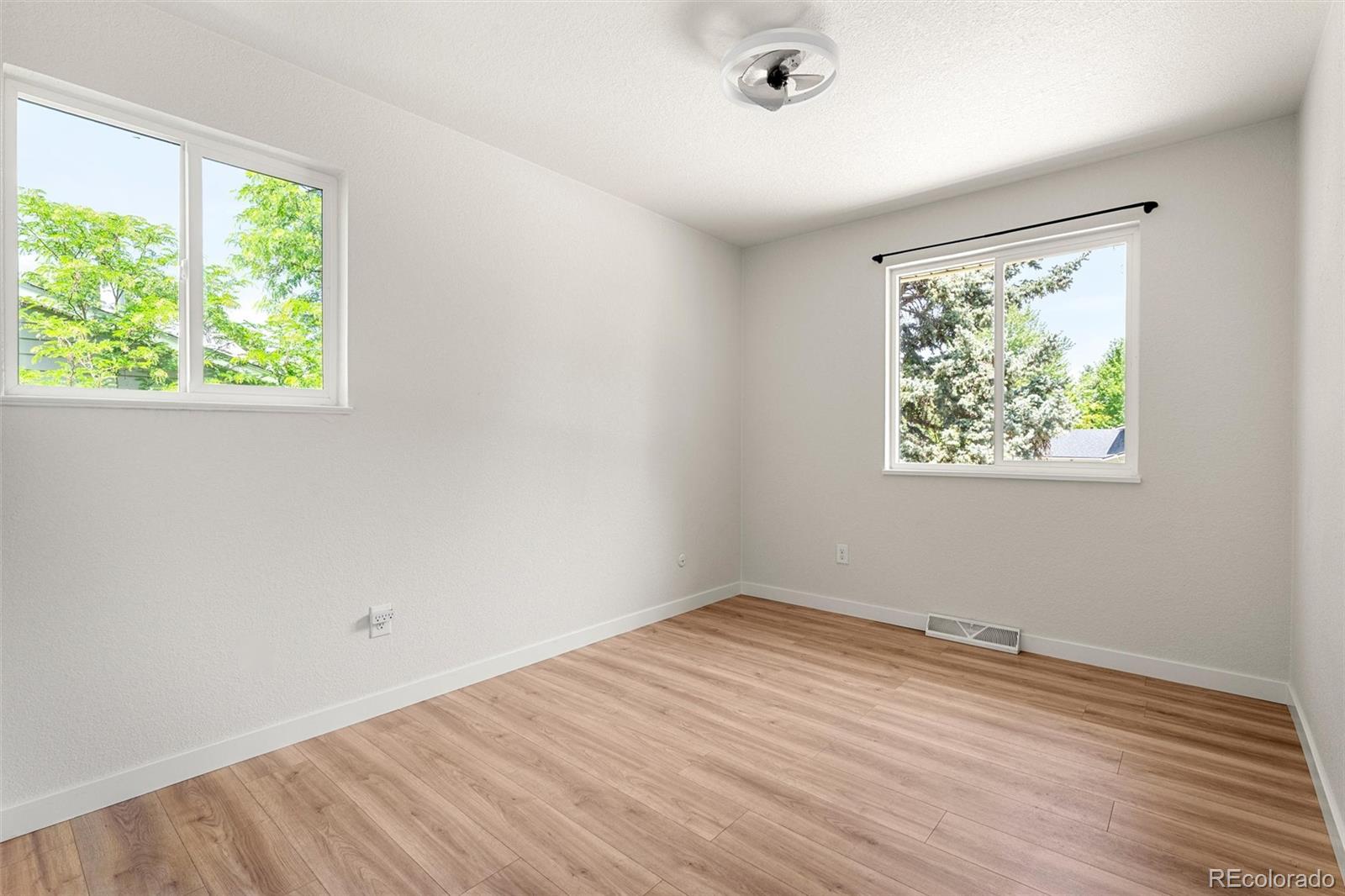 MLS Image #15 for 7683 s vine street,centennial, Colorado