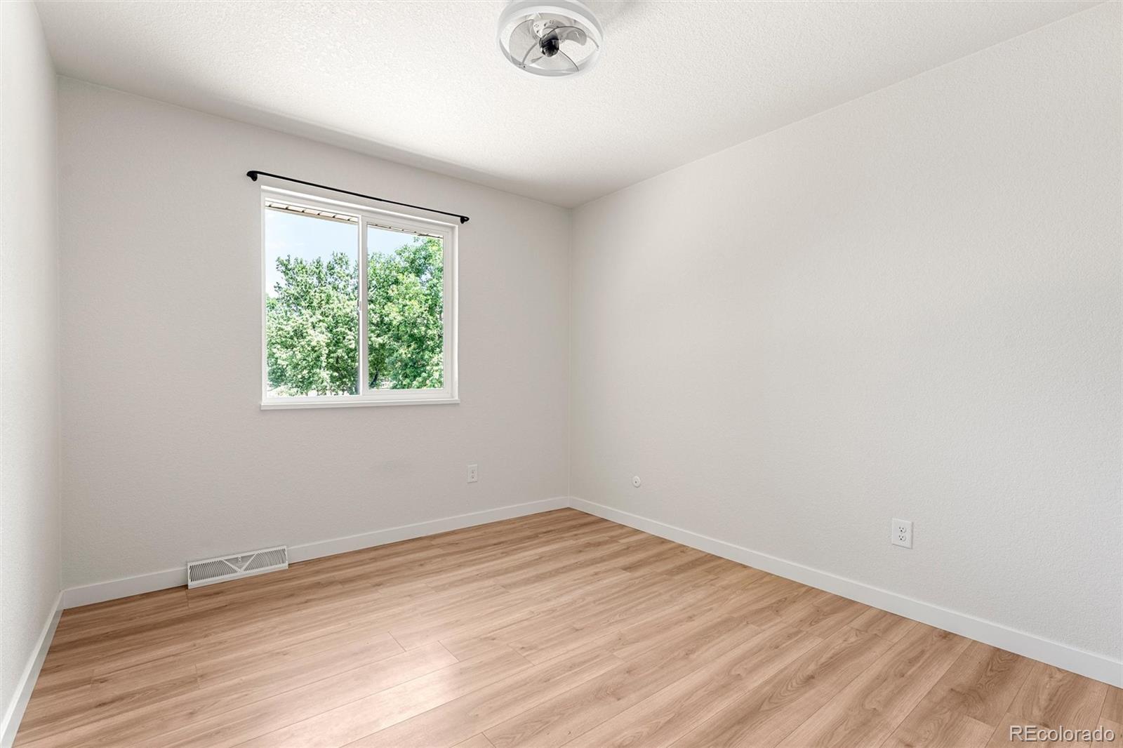 MLS Image #16 for 7683 s vine street,centennial, Colorado