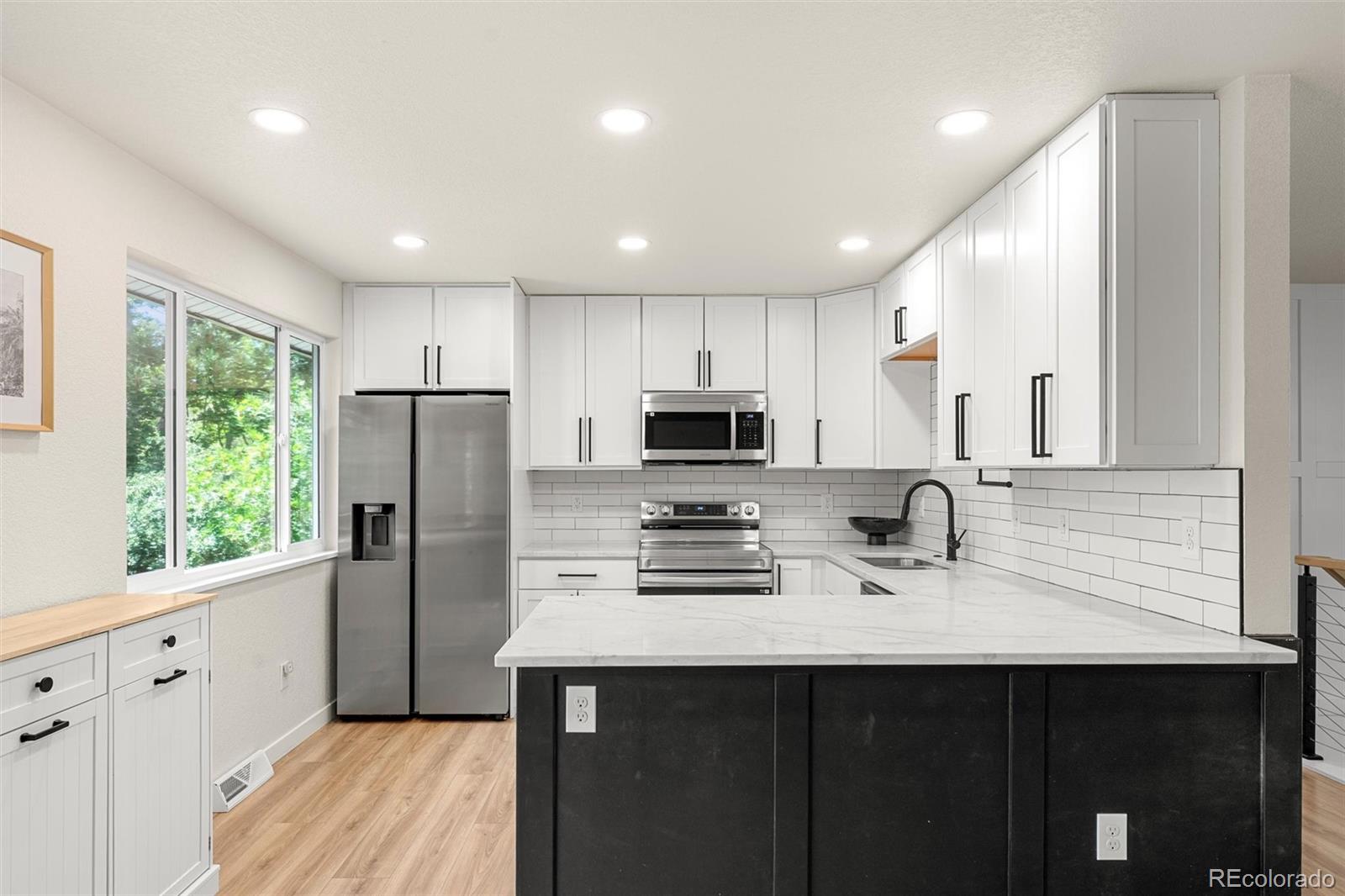 MLS Image #5 for 7683 s vine street,centennial, Colorado