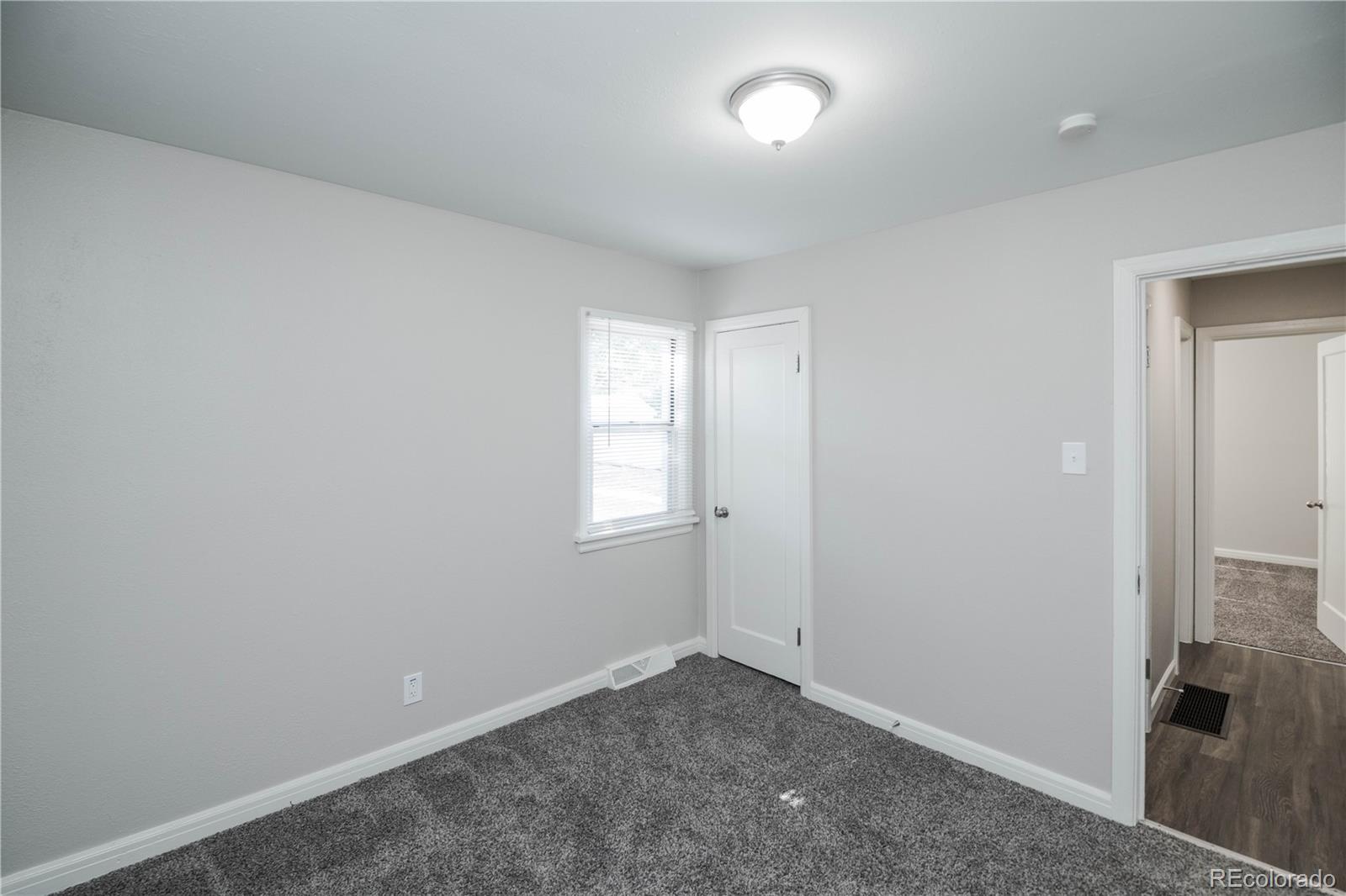 MLS Image #14 for 1965  joliet street,aurora, Colorado