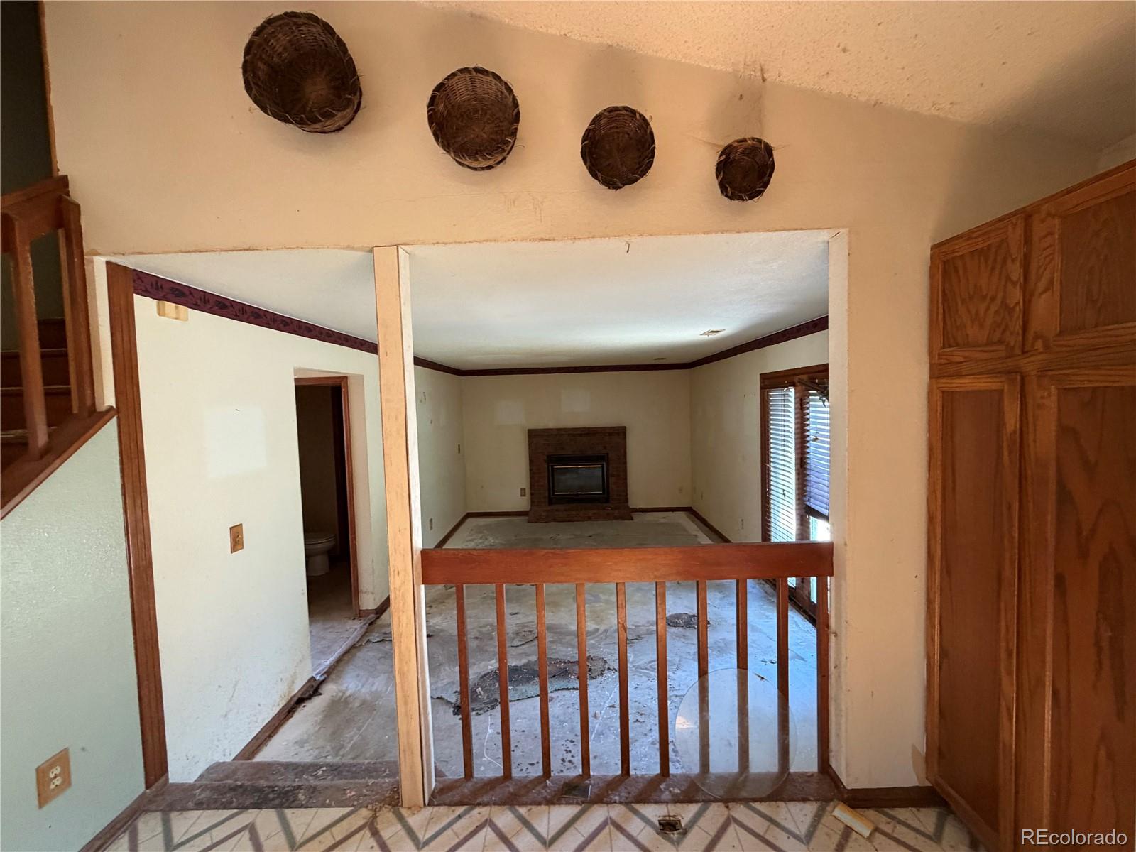 MLS Image #8 for 1674  saulsbury court,loveland, Colorado