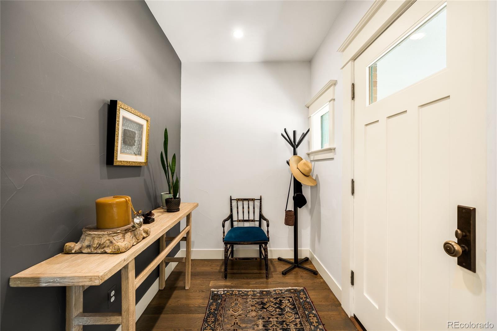 MLS Image #3 for 925 s emerson street,denver, Colorado