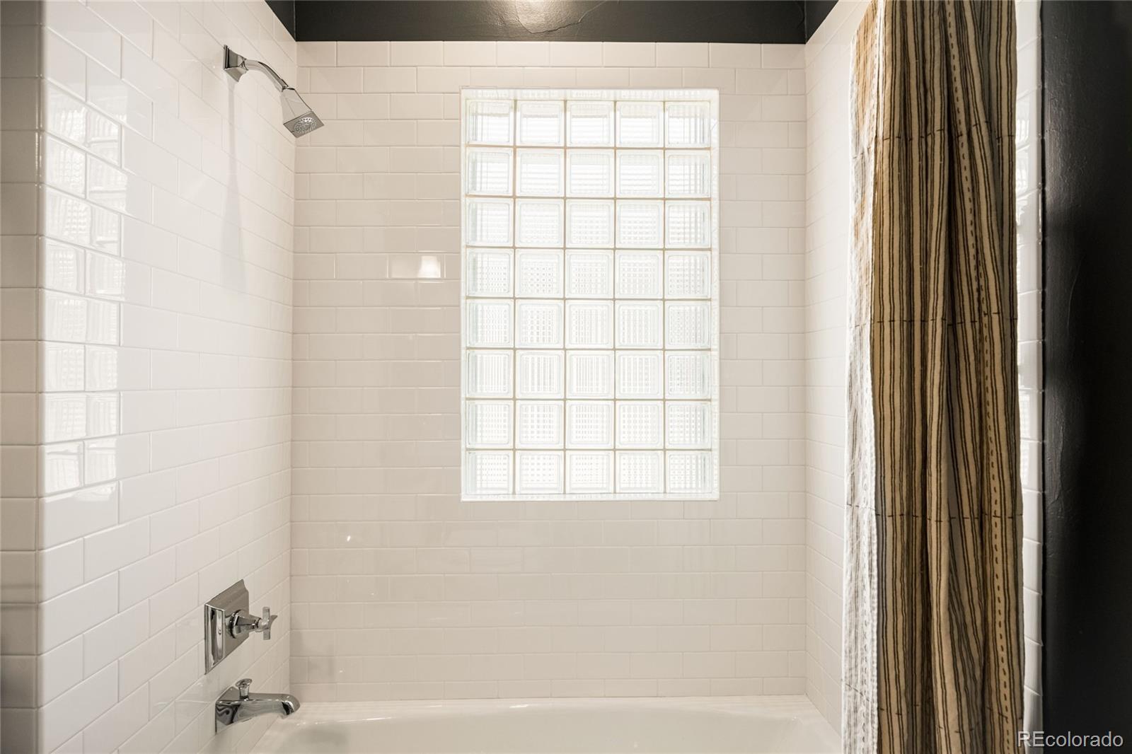 MLS Image #34 for 925 s emerson street,denver, Colorado