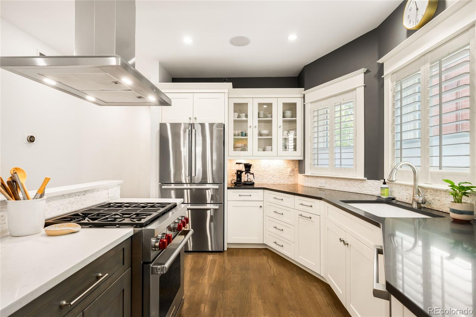 MLS Image #7 for 925 s emerson street,denver, Colorado