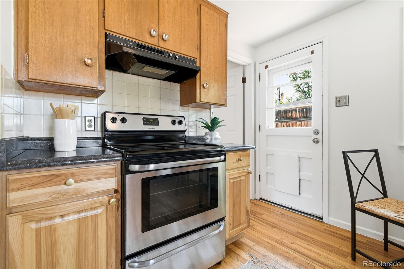 MLS Image #8 for 1109  grant street,longmont, Colorado