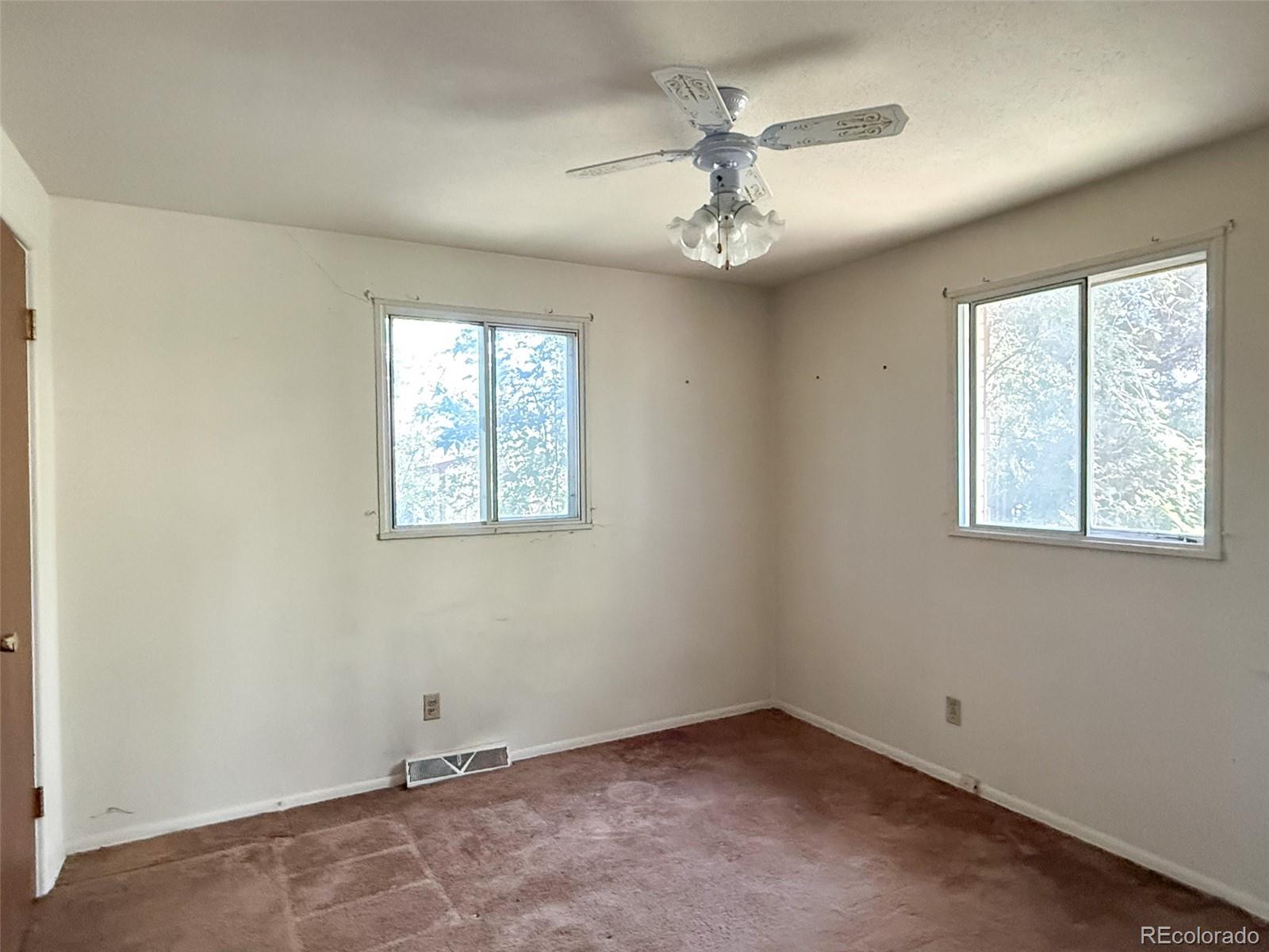 MLS Image #10 for 975 e 9th avenue,broomfield, Colorado