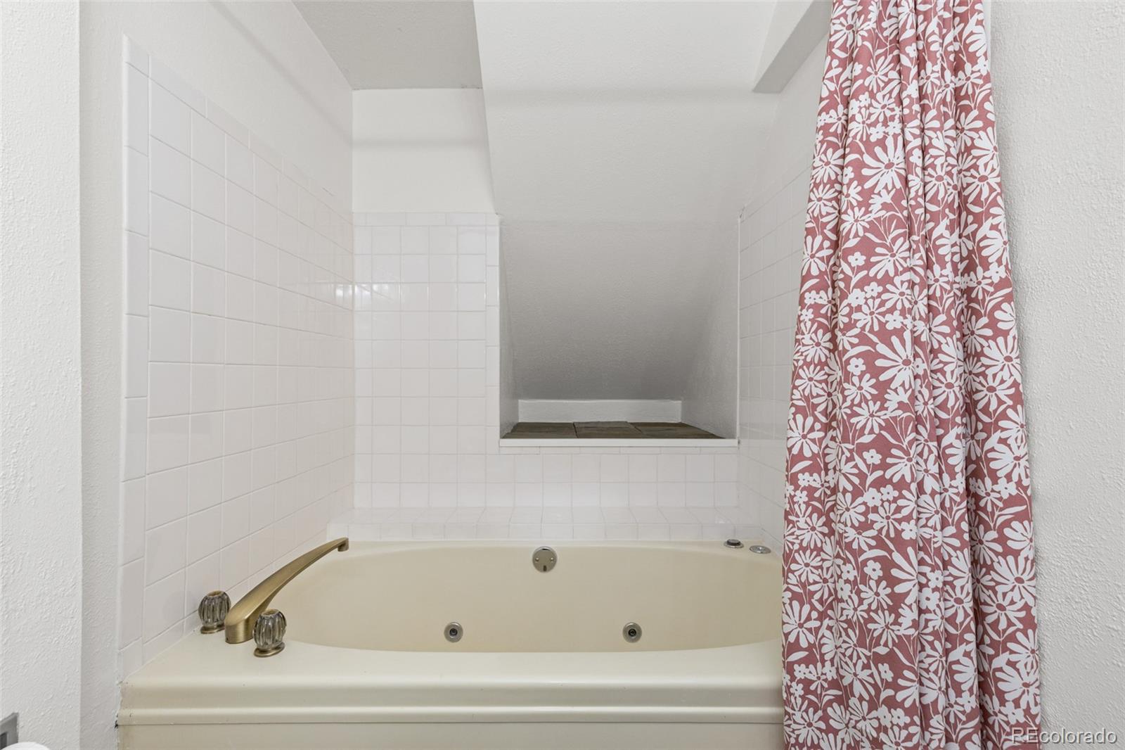 MLS Image #37 for 11786 w 85th place,arvada, Colorado
