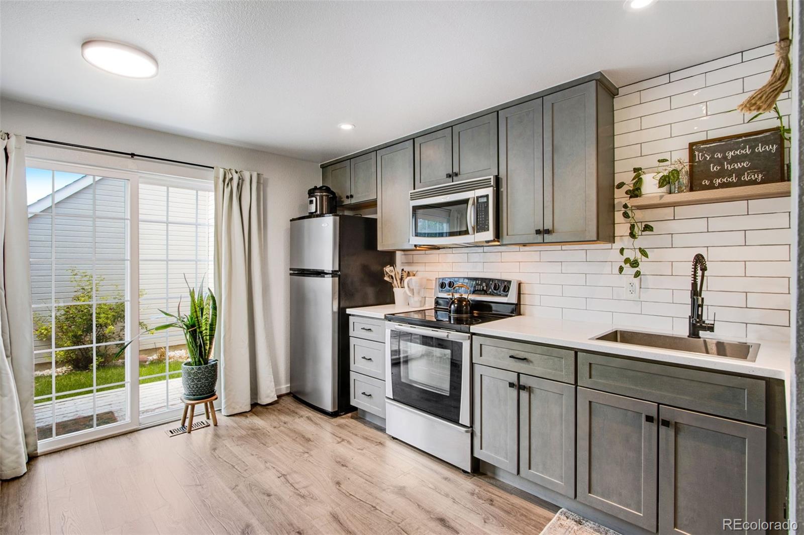 MLS Image #2 for 2154  sunridge circle ,broomfield, Colorado