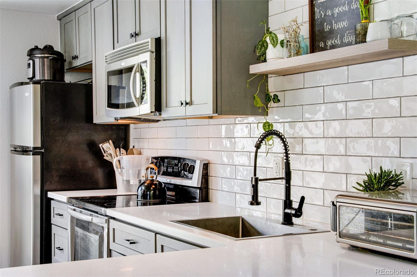 MLS Image #5 for 2154  sunridge circle ,broomfield, Colorado