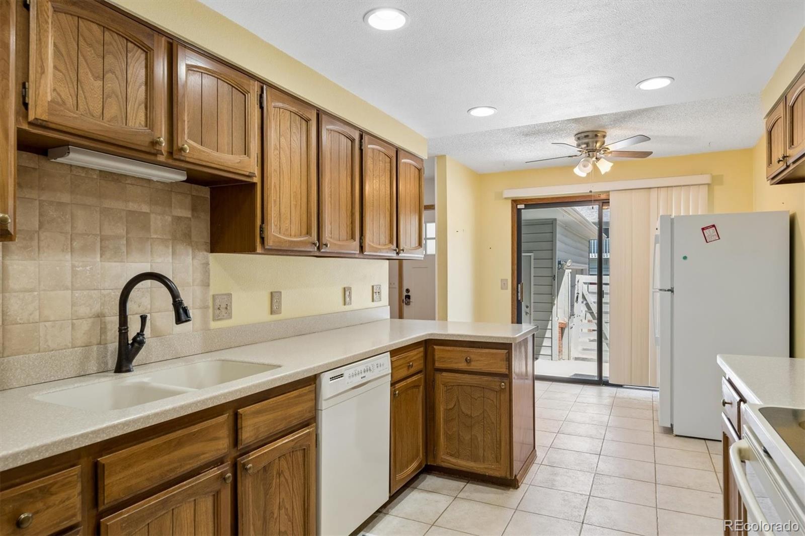 MLS Image #9 for 3007 e long circle s  ,littleton, Colorado
