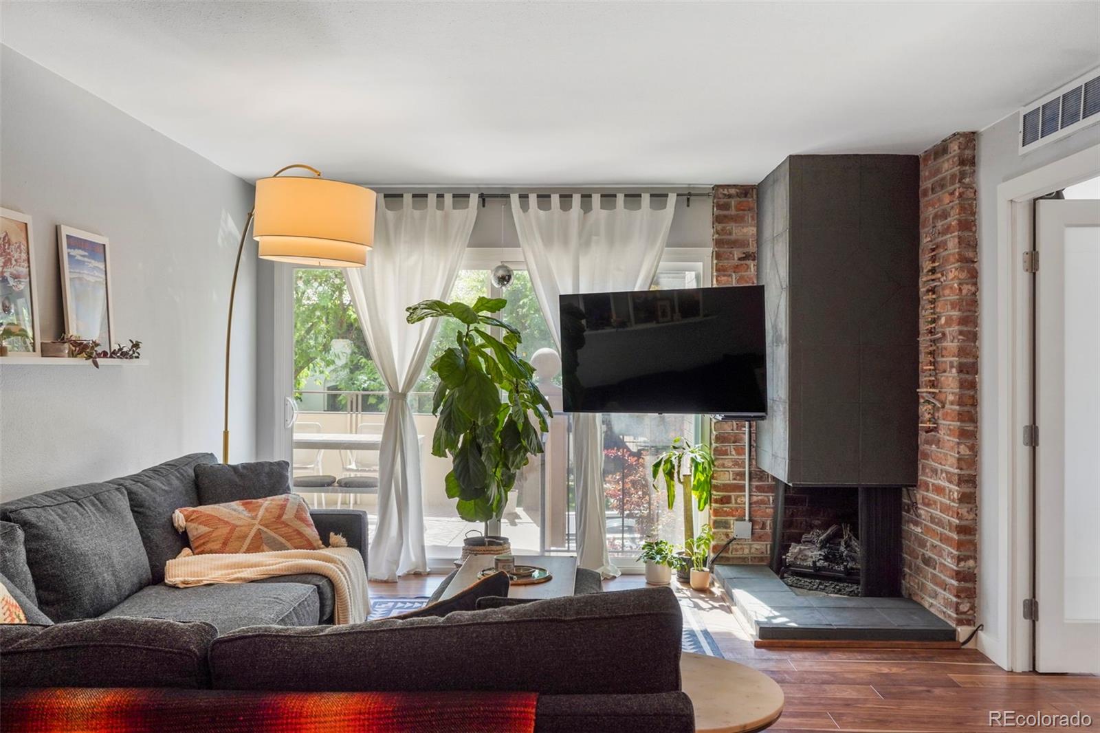 MLS Image #5 for 700 n washington street 205,denver, Colorado
