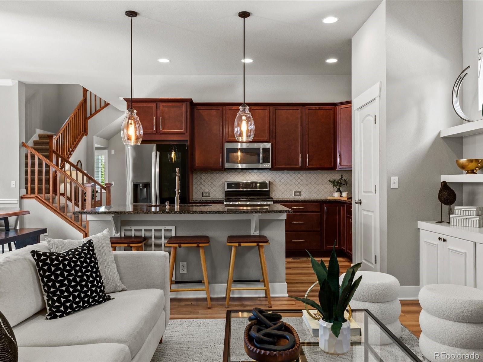 MLS Image #12 for 8698 e 54th place,denver, Colorado
