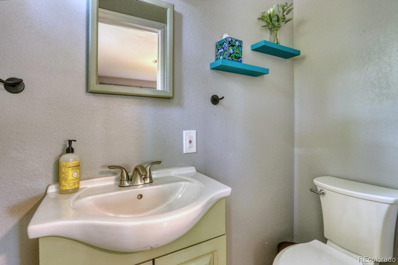 MLS Image #19 for 4945 w amherst avenue,denver, Colorado